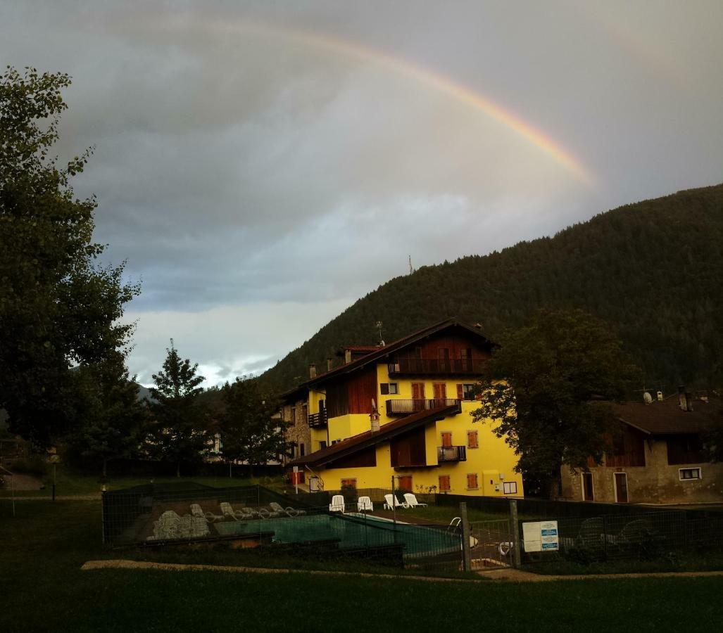 Albergo Casavecchia Tiarno di Sopra Экстерьер фото