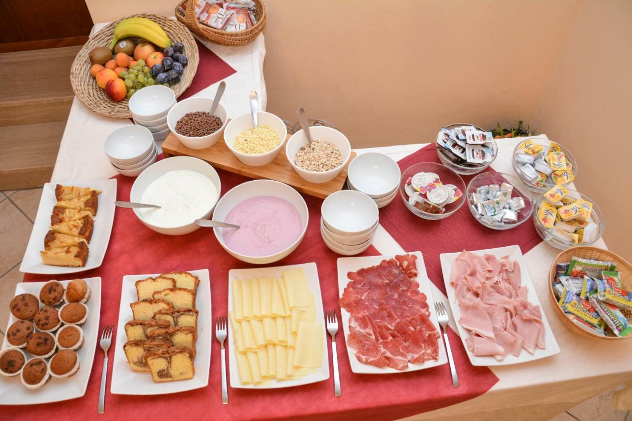 Albergo Casavecchia Tiarno di Sopra Экстерьер фото